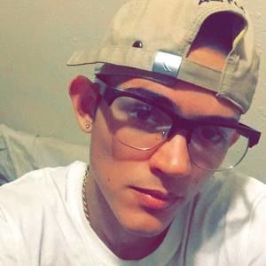 Meet your Posher, Luis